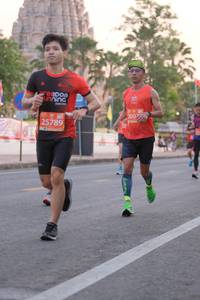 BIB: 200, 25789
                            <button type="button" onclick="openModal(12863564)" class="btn btn-primary btn-sm float-right btn-popup" data-toggle="modal" data-target=".modal-high-quality">
                        <i class="fas fa-shopping-cart"></i> Add to Cart
                    </button>
                                            <button type="button" onclick="isThisMe(12863564, true)" class="btn btn-success btn-sm float-right btn-popup btn-isme hidden" data-toggle="tooltip" data-placement="bottom" title="นี่คือรูปของคุณใช่ไหม คลิกที่นี่เพื่อเอาเข้าอัลบั้ม">
                        <i class="fas fa-plus"></i> Add to album
                    </button>
                    <button type="button" onclick="isThisMe(12863564, false)" class="btn btn-warning btn-sm float-right btn-popup btn-isnotme hidden">
                        <i class="fas fa-ban"></i> Remove from album
                    </button>
